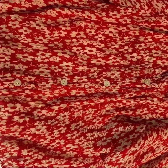 Madewell Crinkle Button Back Tie Tee in Full Bloom. Size Medium. Preowned. - Picture 7 of 8